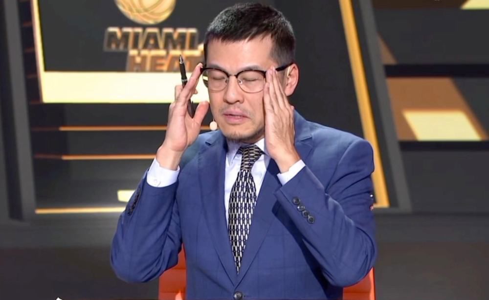 np多男吃奶